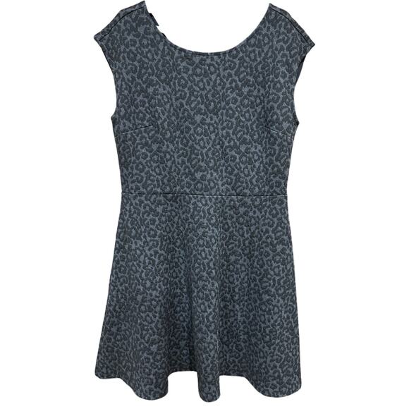 LOFT Dresses & Skirts - Ann Taylor Loft Dress Size 12 Gray Black Leopard Sleeveless Fit And Flare Office